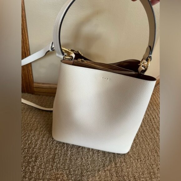 Coach Bucket Bag - Picture 2 of 5